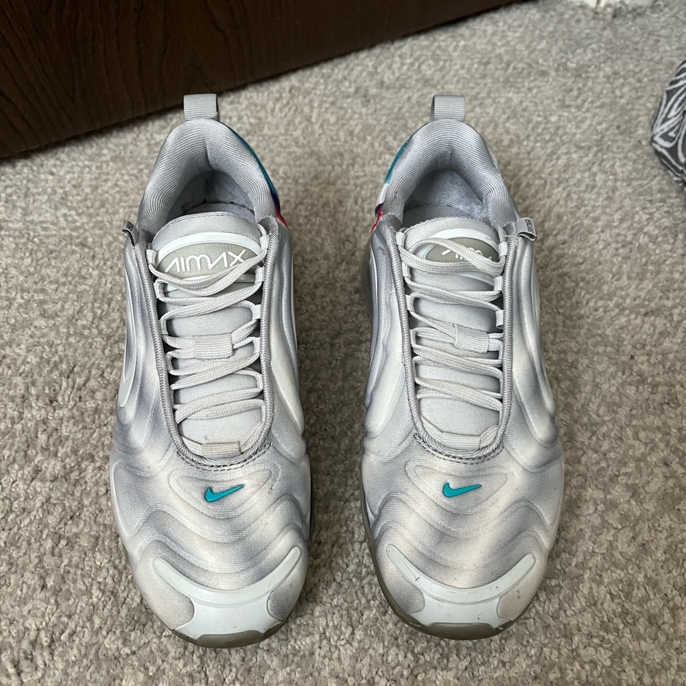 Nike Air Max 720
